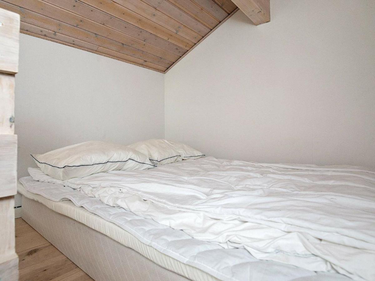 8 Person Holiday Home In Ulfborg Thorsminde Eksteriør billede