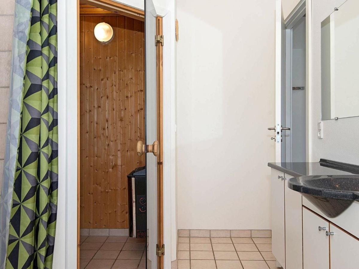 8 Person Holiday Home In Ulfborg Thorsminde Eksteriør billede